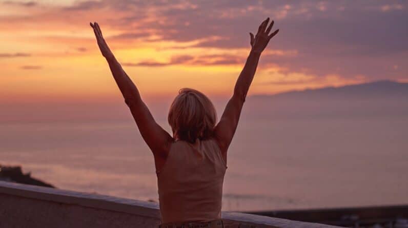 Photo "What Personal Development Benefits Does MLM Offer?"