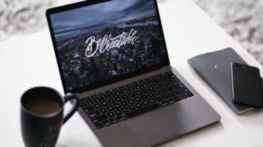 Photo "How Do I Host a Successful MLM Webinar?"