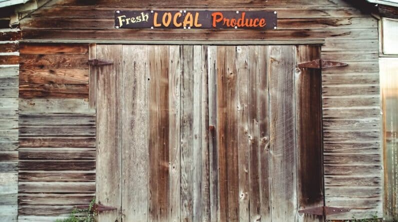 Photo "How Can I Use Social Proof in MLM?"