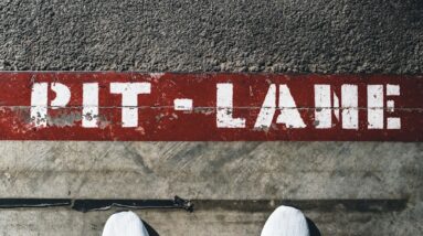 Photo "How Do I Create a Comprehensive MLM Business Plan?"