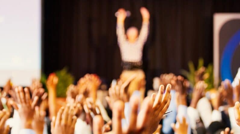 Photo "How Do I Create Irresistible MLM Presentations?"