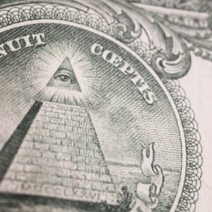 Photo "What Are the Red Flags of an Illegal Pyramid Scheme?"