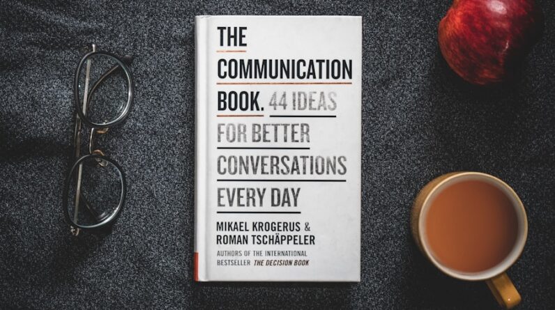 Photo "What Customer Communication Strategies Are Effective?"
