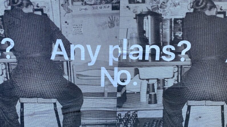 Photo "How Can I Build a Multinational MLM Team?"