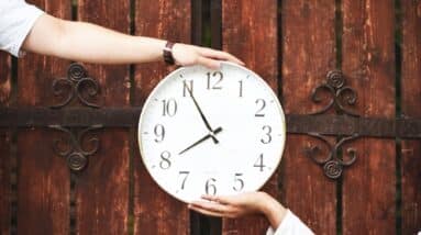 Photo "How Do You Manage Your Time Effectively in Network Marketing?"