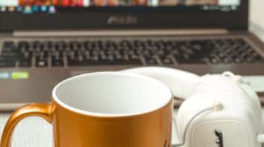 Photo "What Are the Key Differences Between MLM and Network Marketing?"