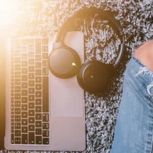 Photo "How Can You Use Podcasts to Enhance Your MLM Strategy?"