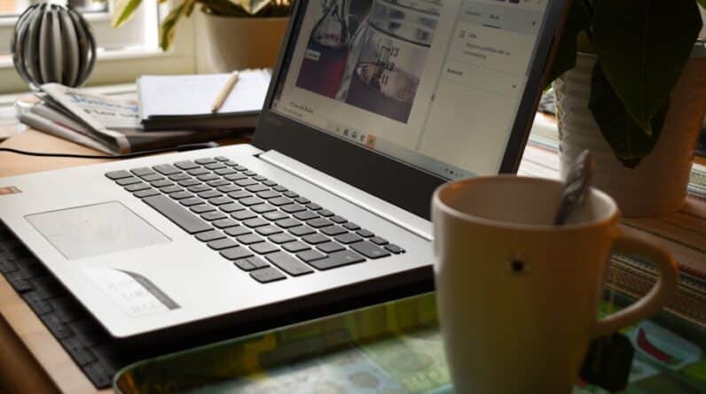 Photo "How Can You Use Facebook Ads to Grow Your Network Marketing Business?"