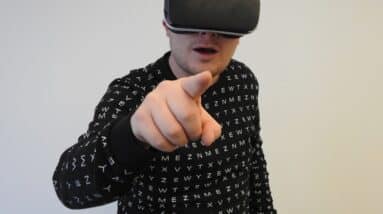 Photo "What Are the Best Ways to Use Virtual Reality in MLM?"