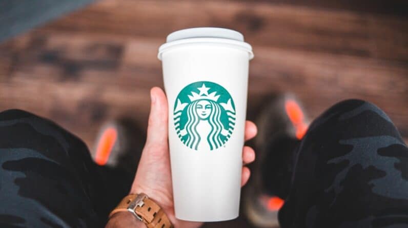 Photo "What Are the Most Effective Strategies for MLM Brand Loyalty?"