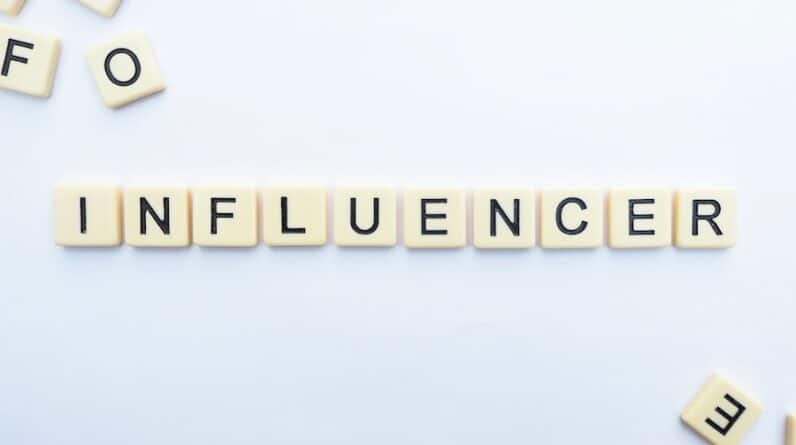 Photo "What Are the Best Ways to Use Social Media Influencers in MLM?"
