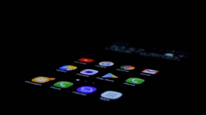 Photo "Which Mobile Apps Are Essential for MLM Productivity?"