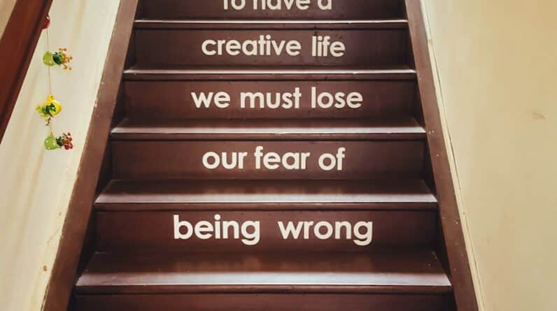 Photo "How Do I Overcome the Fear of Failure in MLM?"