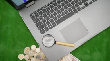 Photo "What Are the Financial Risks in Network Marketing?"